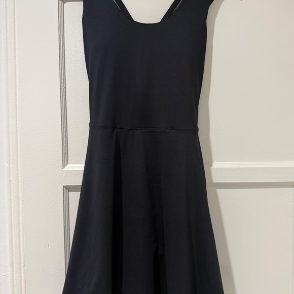 Fabletics Boost Performance Dress Classic Mini Black Size L - Picture 4 of 6